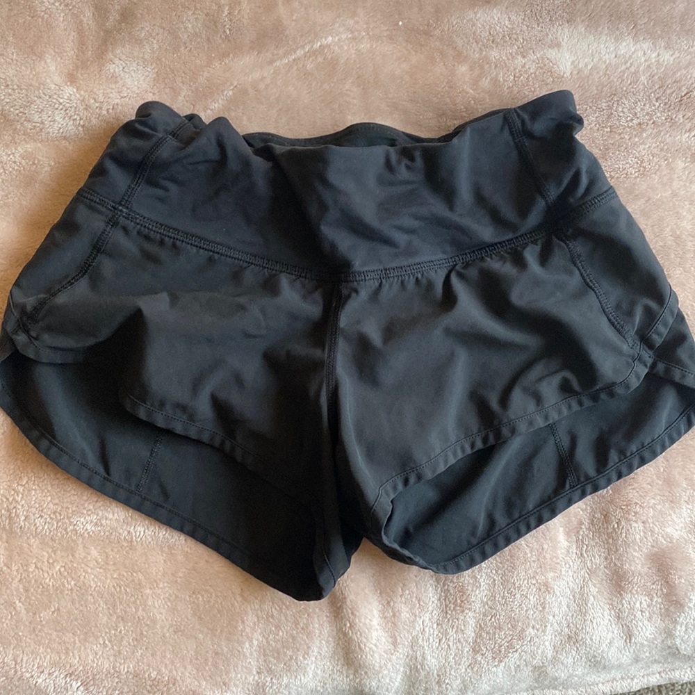 lululemon shorts size 2